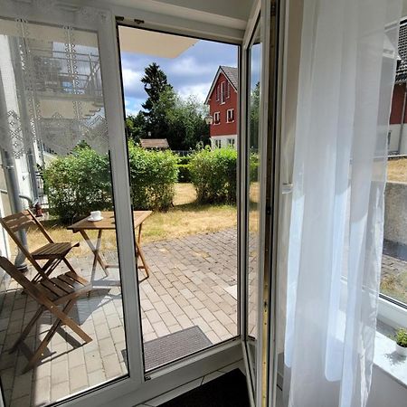 Wohlfuehl-Ferienwohnung Mit Tiefgarage Im Gruenen 오버호프 외부 사진