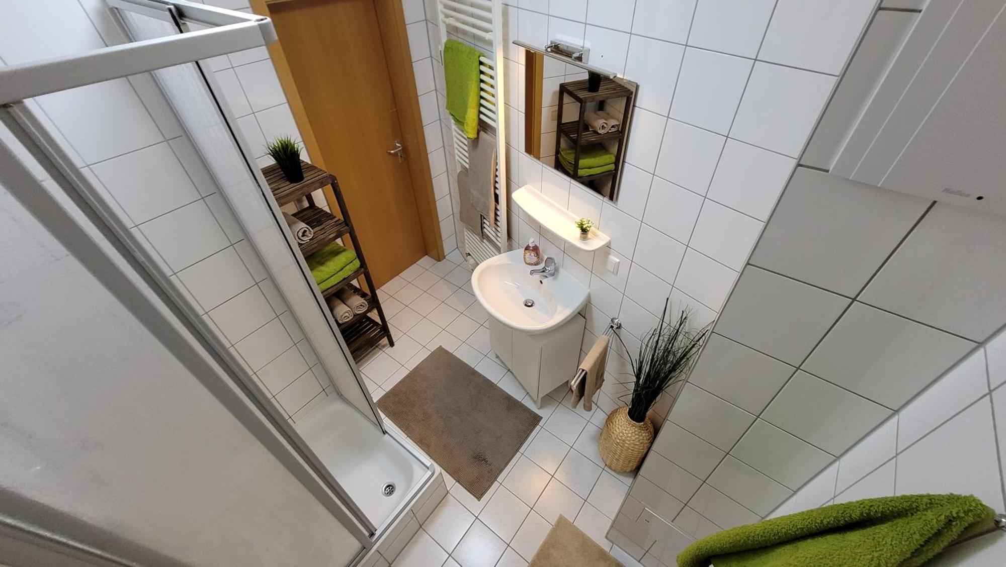 Wohlfuehl-Ferienwohnung Mit Tiefgarage Im Gruenen 오버호프 외부 사진